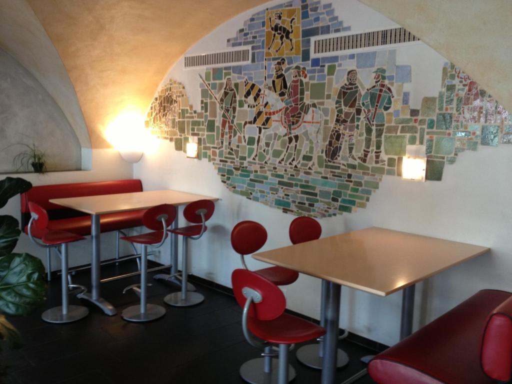 Cafe-Conditorei Hotel Huber Lichtensteig Экстерьер фото