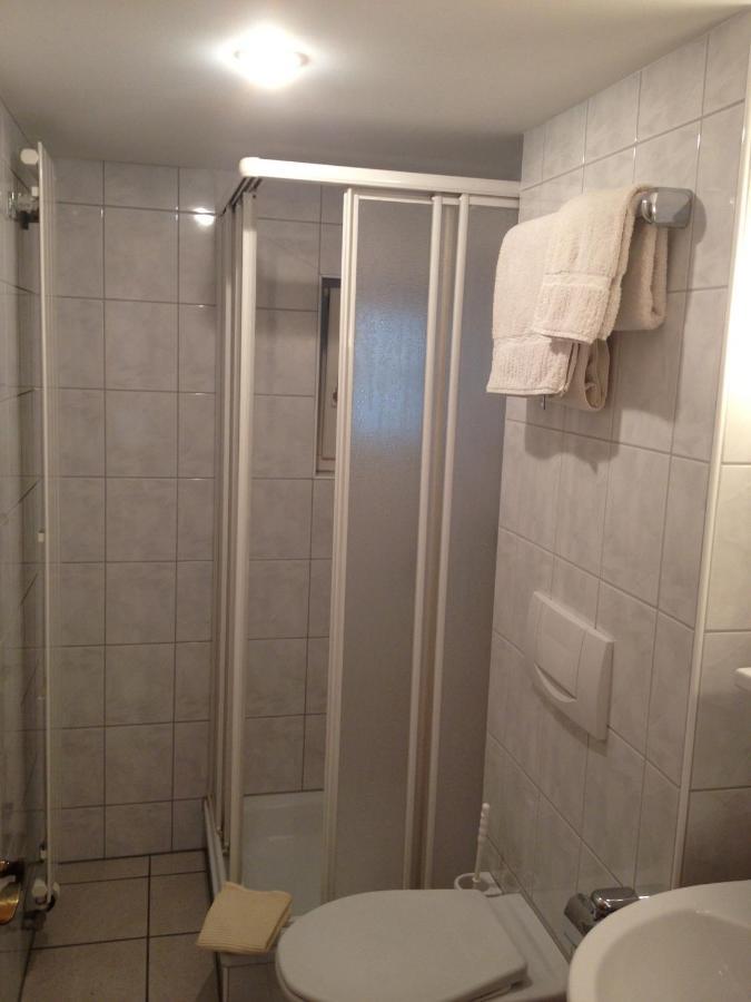 Cafe-Conditorei Hotel Huber Lichtensteig Номер фото